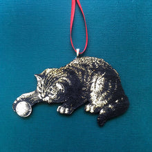 Load image into Gallery viewer, Wood Cat Christmas Ornament, Cat Owner Gift, Wooden Cats Yarn, Vintage Kitty Hostess Gifts, Antique Ornaments, Retro Kitten Housewarming
